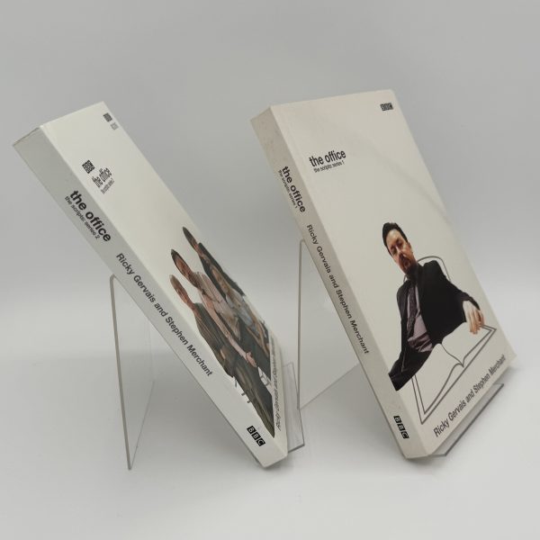 The Office (2 Volumes); The Scripts: Series 1 and 2 by Gervais, Ricky and Merchant, Stephen - Image 2